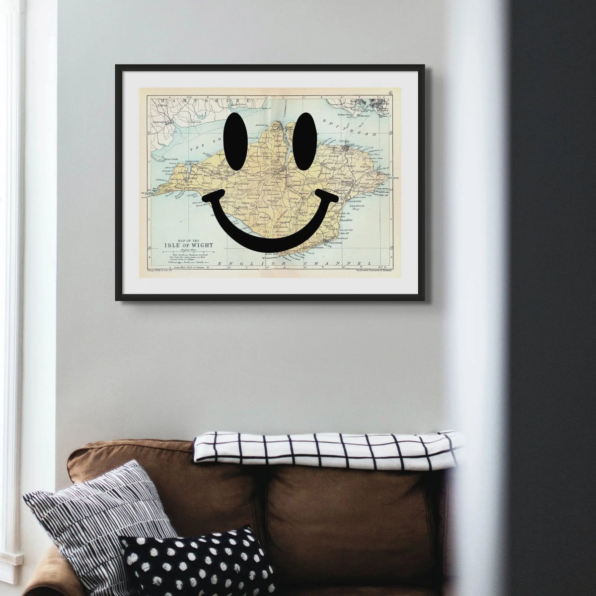 Isle of Wight Makes Me Happy (Isle of Wight Map) Vintage Map Art - Framed - Beach House Art